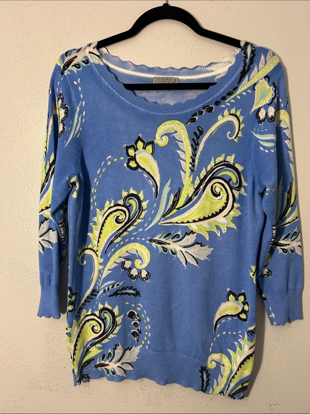 Joseph A. Blue Paisley Print Scalloped Neck Sweater Top Medium
